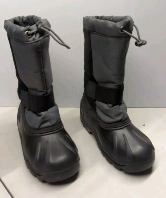 Kamik Unisex Size 13 Black Snow Boots Waterproof Insulated Boy Kids Winter