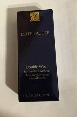 Double Wear Stay-in-Place Matte Estée Lauder 2C1 Pure Beice 1. Oz New In Box
