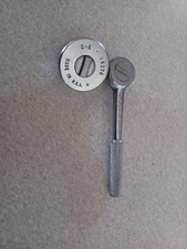 Vintage S-K TOOLS 49270 Knurled Palm Thumbwheel Ratchet 1/4" + 40970 1/4 ratchet