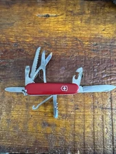 VICTORINOX OFFICER SUISSE ROSTFREI SURVIVAL SWISS ARMY KNIFE TOOLS
