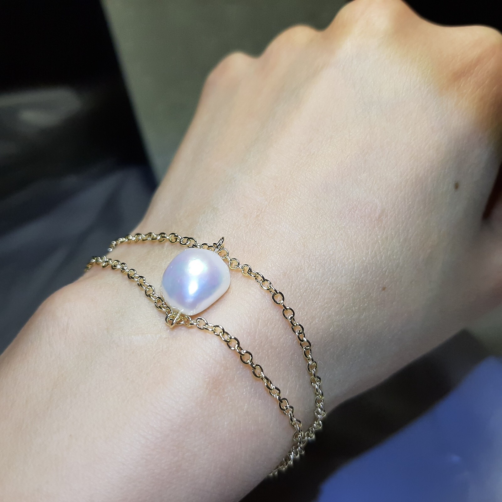 Bracelet perles de culture baroques et chaîne or jaune 14k d'exception pour femme