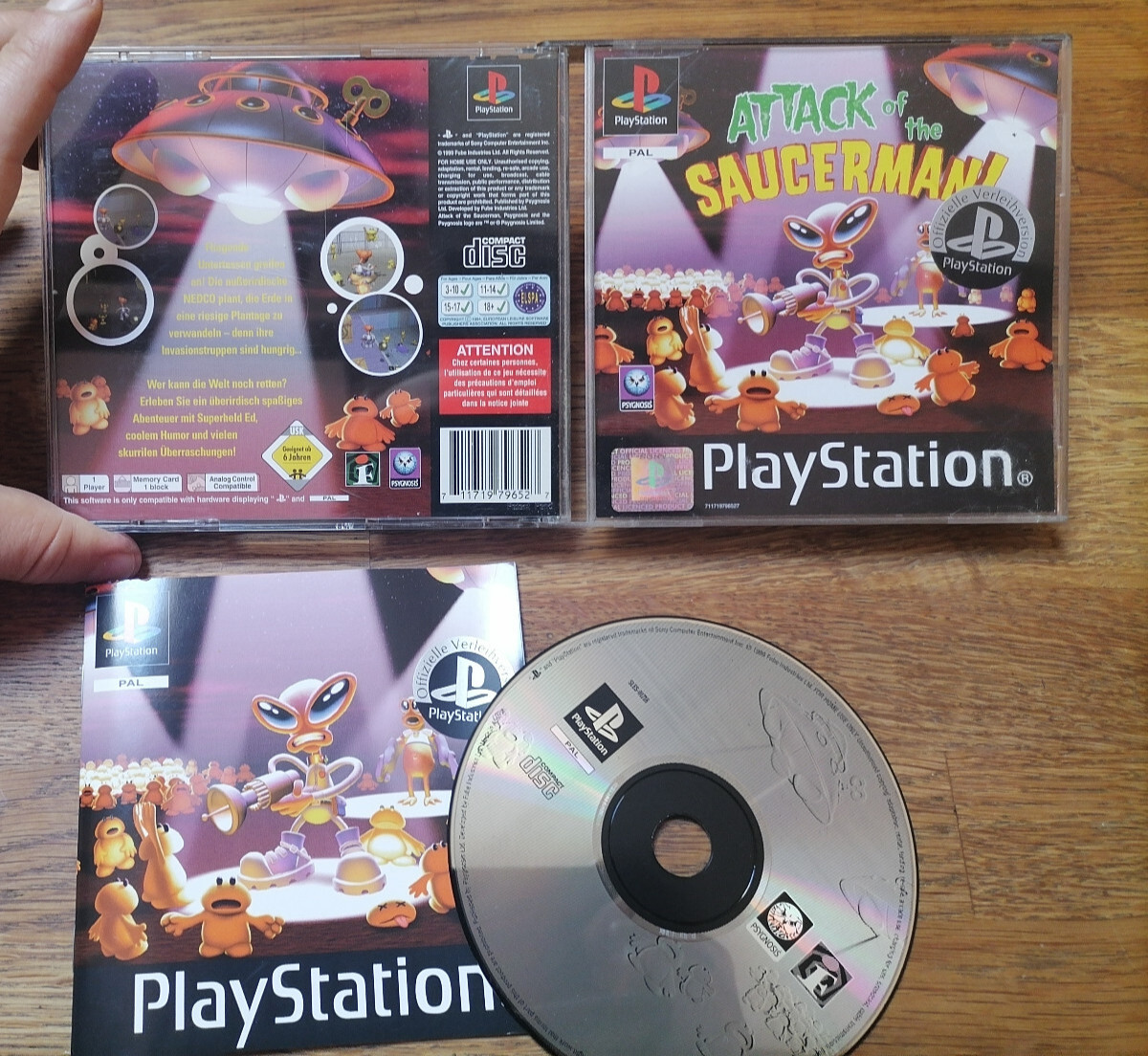Attack Of The Saucerman ALL (Multi in game) [Complet] PS1 & PS2