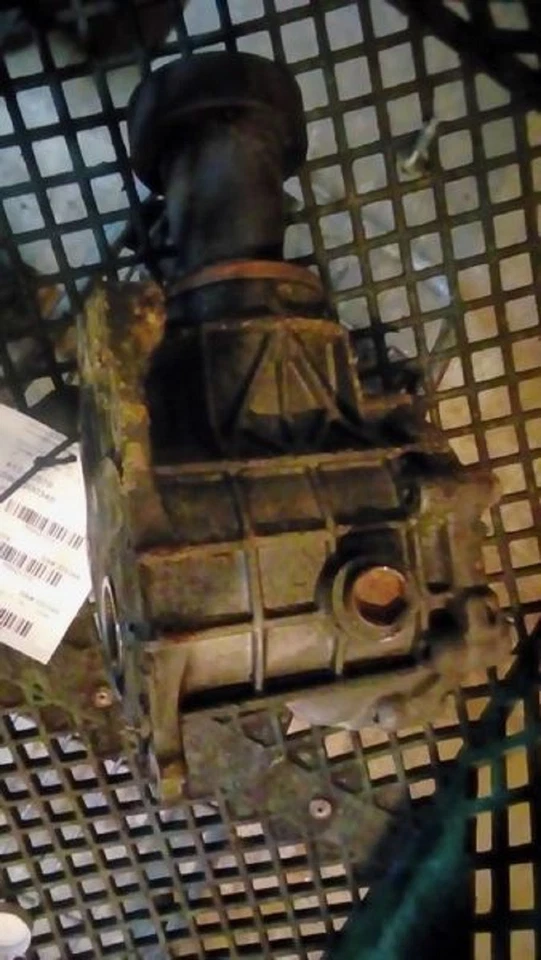 Chevrolet Equinox 2005 montaje de caja de transferencia OEM Foto 4 de 4