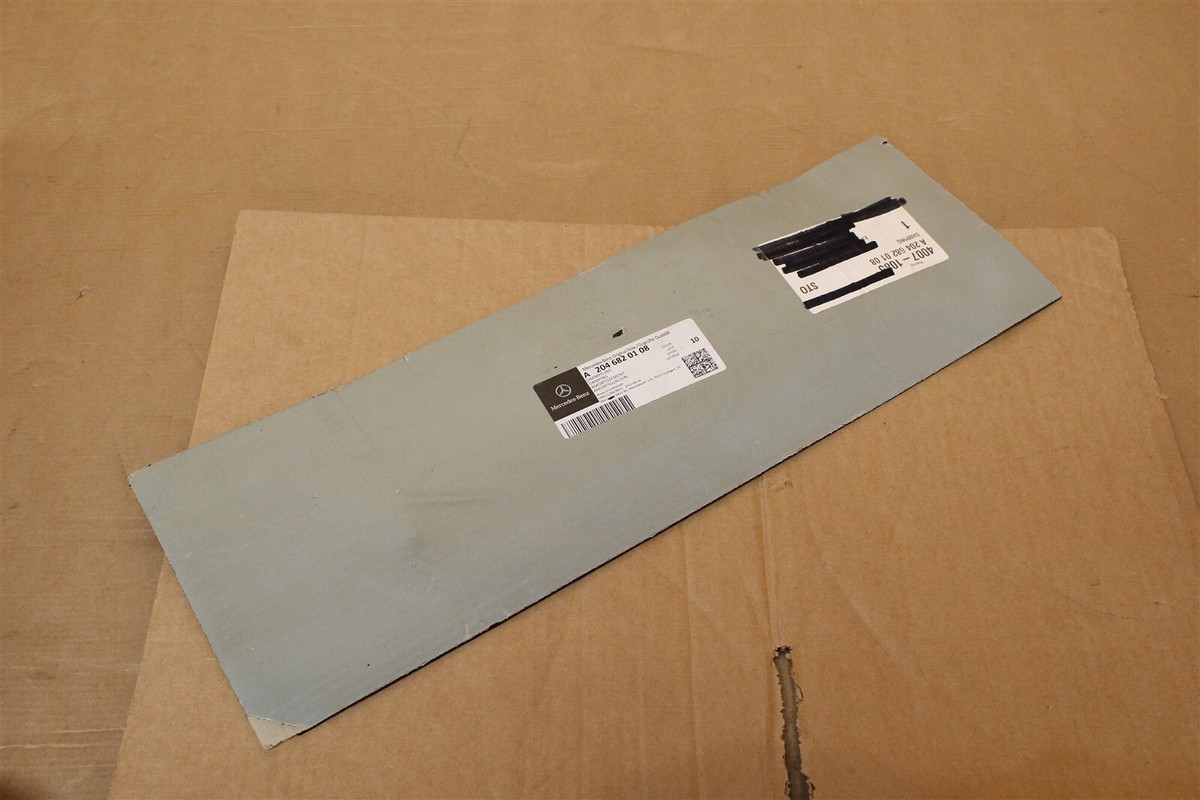MERCEDES-BENZ C W204 Front Door Paneling Damping A2046820108 for