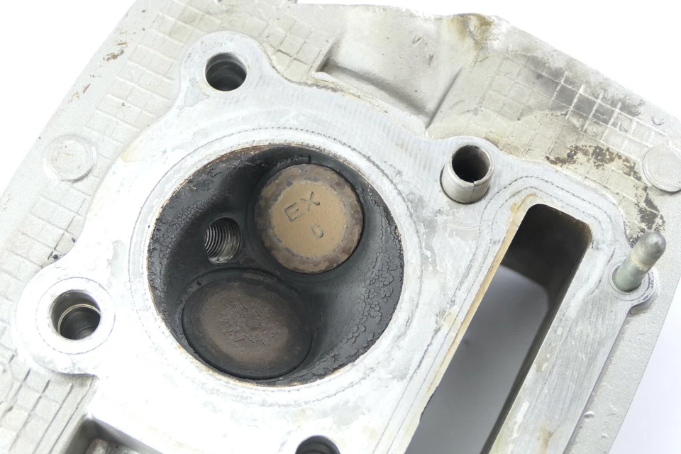 Suzuki DR 125 SE SF44 1993 - 1995 - Culata N90G Foto 3 de 4