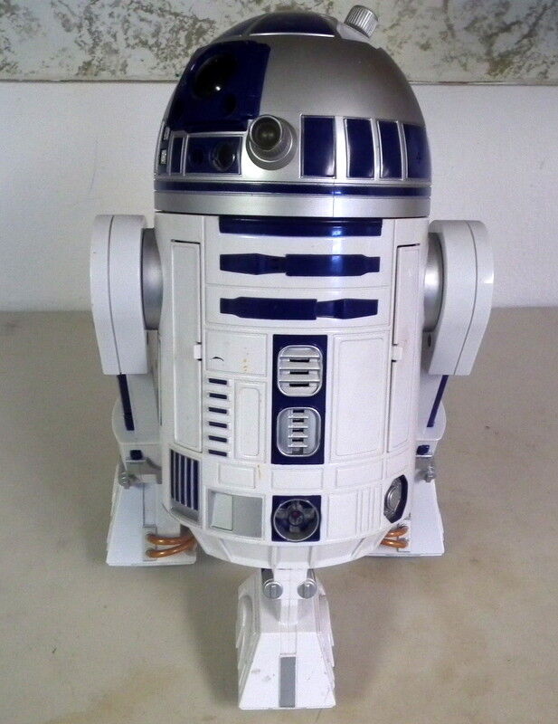 16” Interactive R2-D2 by Hasbro Works Excellently Battery 16” Interactive R2-D2 by Hasbro Works Excellently Battery