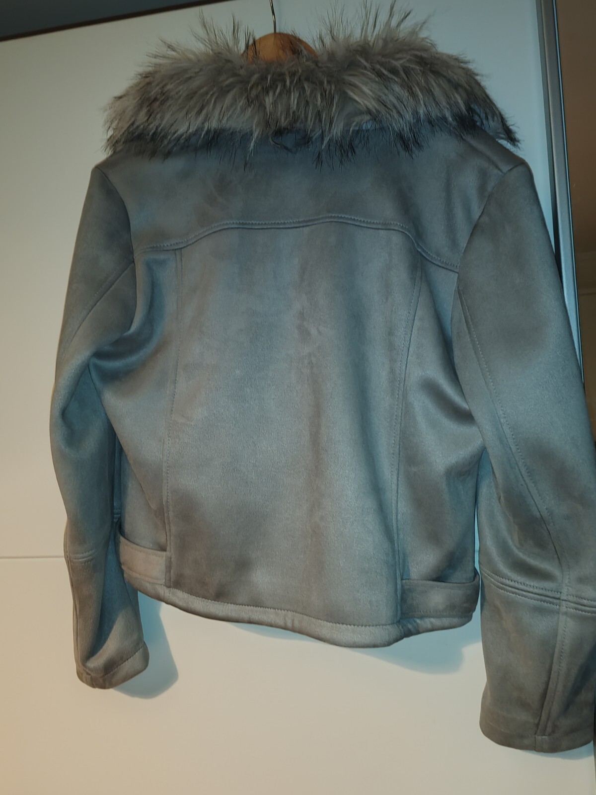 Picture 5 of 5