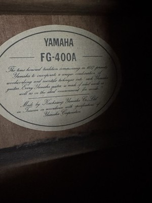 Yamaha FG-400A Dreadnought Acoustic Guitar 6 String Brown Full