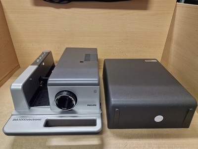 Philips Dia 5000 Electronic Slide Projector 35mm Vintage Diaprojektor