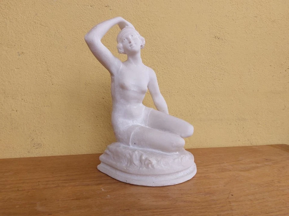ANTICA STATUA STAUINA IN ALABASTRO SCOLPITO DECò DONNA BAGNANTE ONDINA H 30cm - Immagine 3 di 4