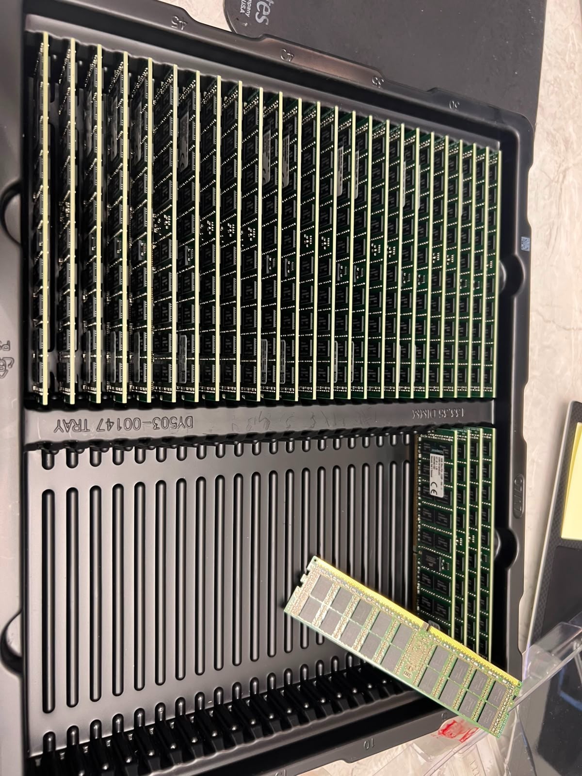 как выглядит Lot of 5 Kingston 16GB DDR4-2133 ECC Registered RDIMM Server RAM KVR21R15D4/16 фото