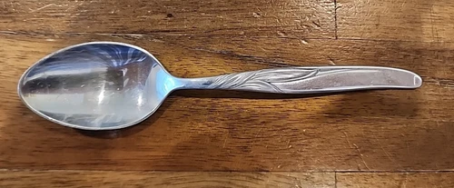Southwind by Towle Sterling Silver Teaspoon 6" Flatware - 31 grams