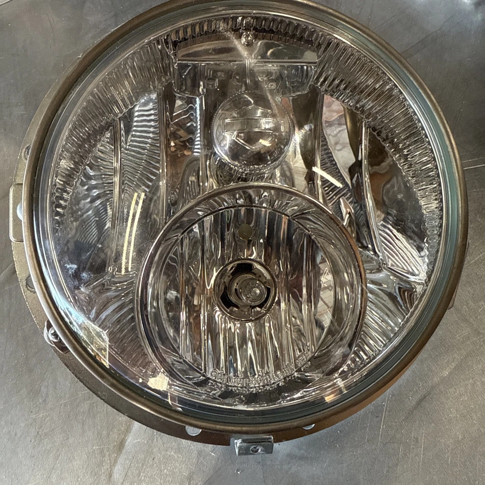 Harley Davidson  7" Dual Halogen Head light With Harness  67700064 69200298 OEM - Image 2 of 4