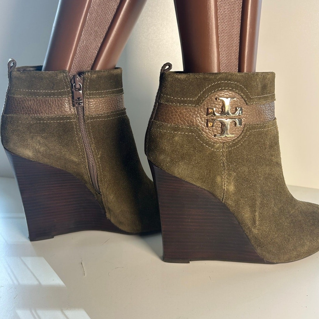 Tory Burch Aaden Wedge Dark Green Suede Ankle Boots Sz 10.5 thumbnail 2