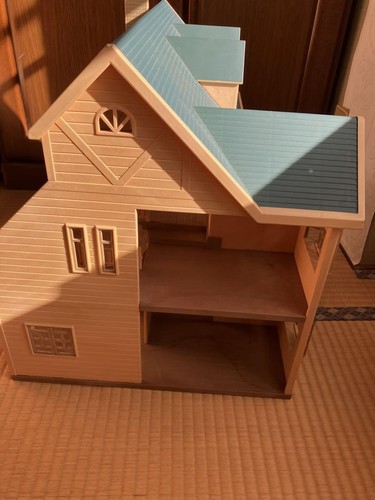 Sylvanian Families A nice house on a green hill Furniture Four rabbits Hobby 89 - Picture 3 of 7