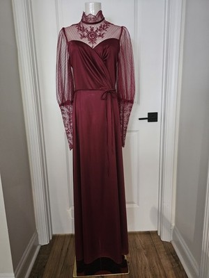 Vintage c1982 Polyester Edwardian Maxi Dress w/Nylon Point d'Esprit Lace in Wine