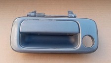 1995-1997 Toyota Land Cruiser Oem Moonglow Pearl 1a6 Driver Outer Door Handle 1995-1997 Toyota Land Cruiser Oem Moonglow Pearl 1a6 Driver Outer Door Handle