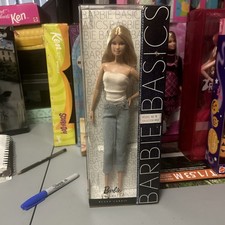 NIB 2010 Mattel Barbie basics Model 11 Collection 002 T7745 Black Label Denim