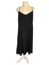 Uniqlo Women’s Solid Black Rayon V Neck Tank Midi Dress Large