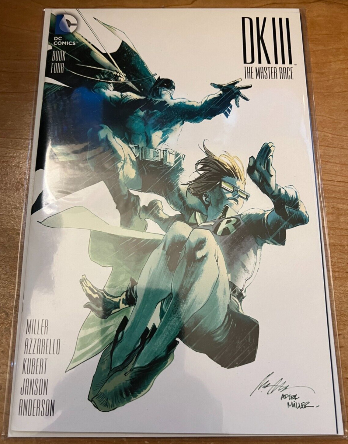 Dark Knight 3: The Master Race #4: Rafael Albuquerque Variant Cvr. 1-10 Ratio