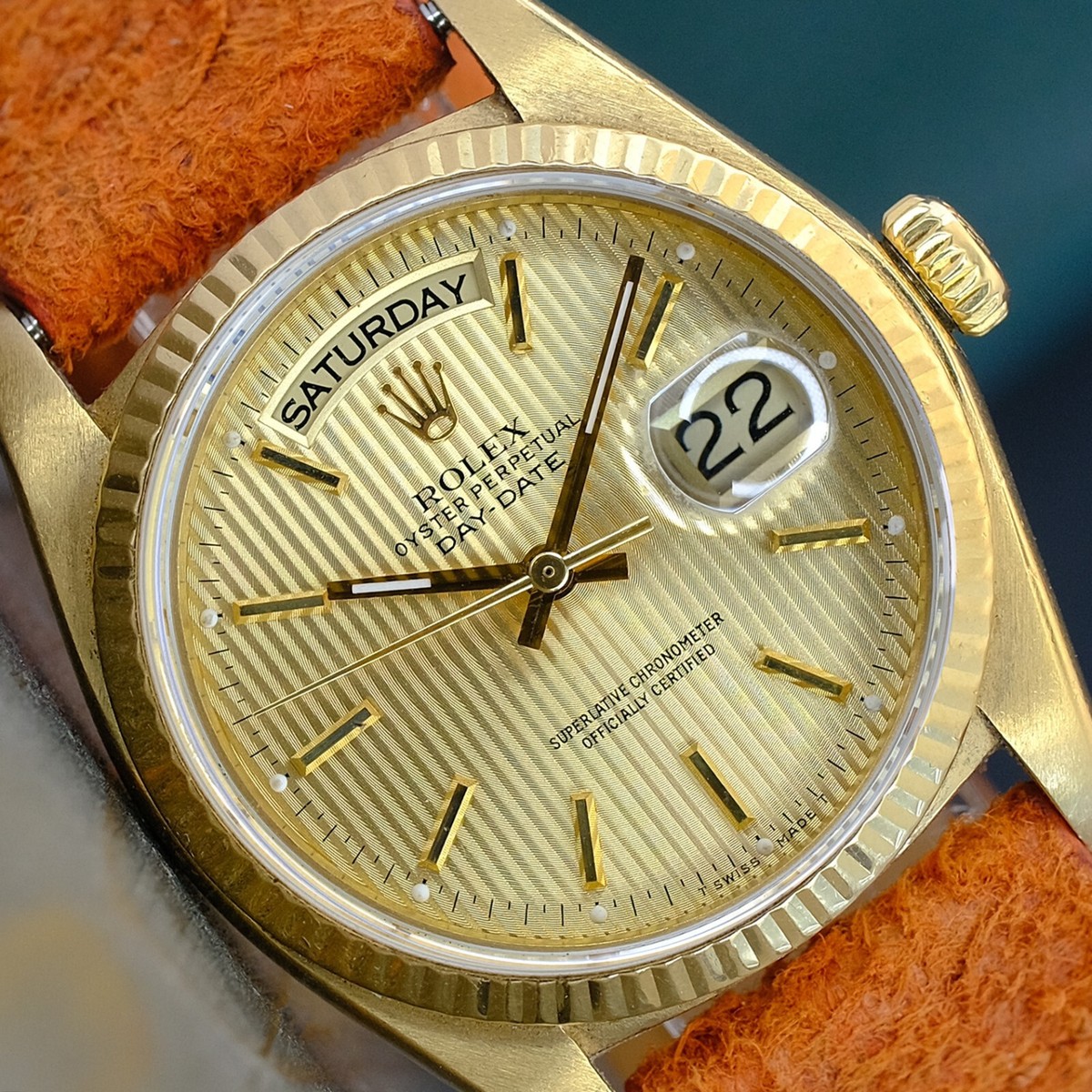 ROLEX GOLD MENS WATCH DAYDATE CHAMPAGE TAPESTRY INDEX DIAL LEATHER