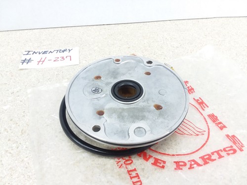 VTG NOS Honda S65 Sport 65 Engine Alternator Stator 1965-1969 # 31100-035-004 - Picture 11 of 13