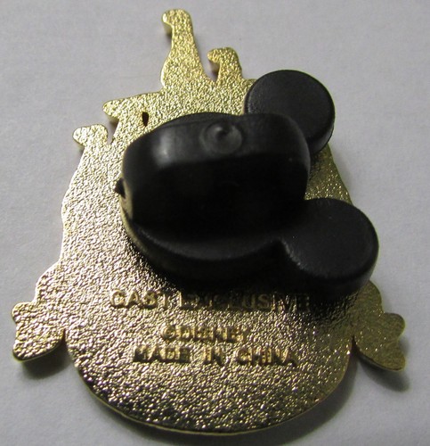 Disney Annual Report 50 Years Disneyland Castle Cast Gift Pin - Picture 2 of 2