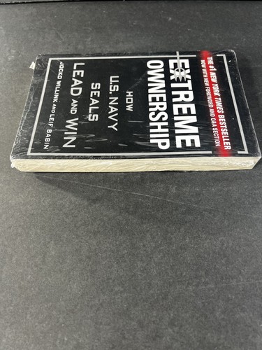 Extreme Ownership How U.S Navy Seals Lead and Win by Jocko Willink Paperback - 第 5/6 張圖片