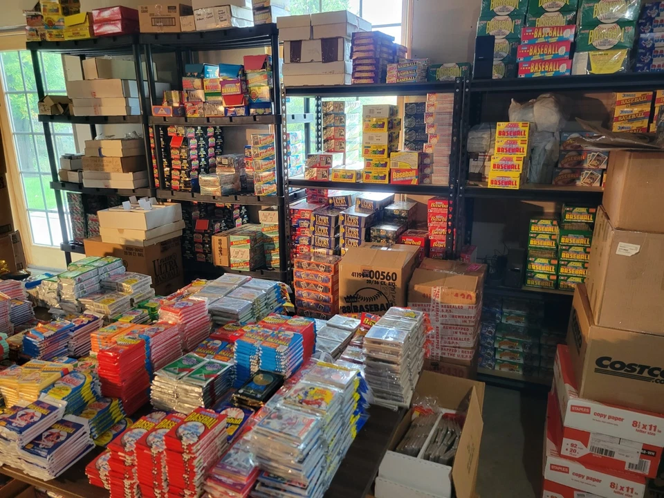 1000 Cards - Unopened Baseball Card Sealed Packs–Rookie Cards Bonus & Star Cards - Image 2 of 4