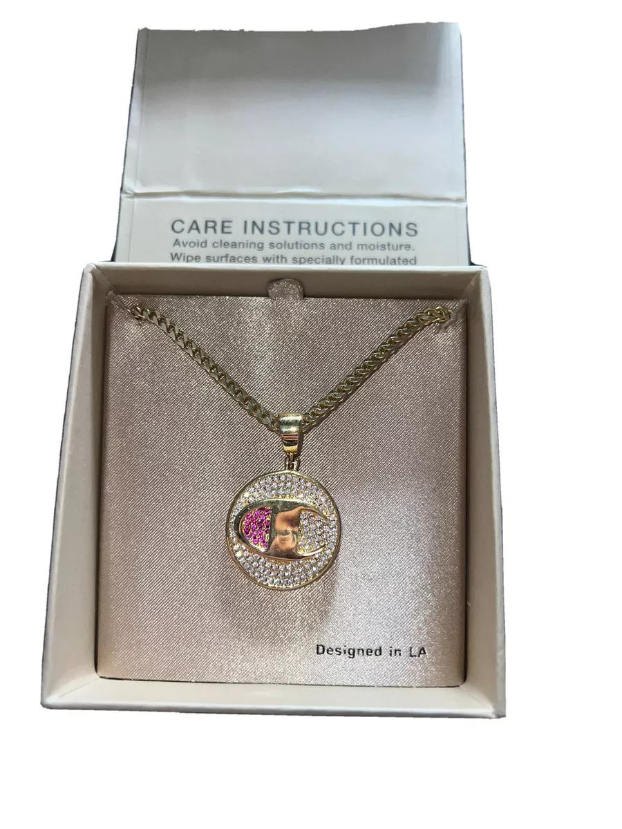 Champion heritage medallion gold necklace sale
