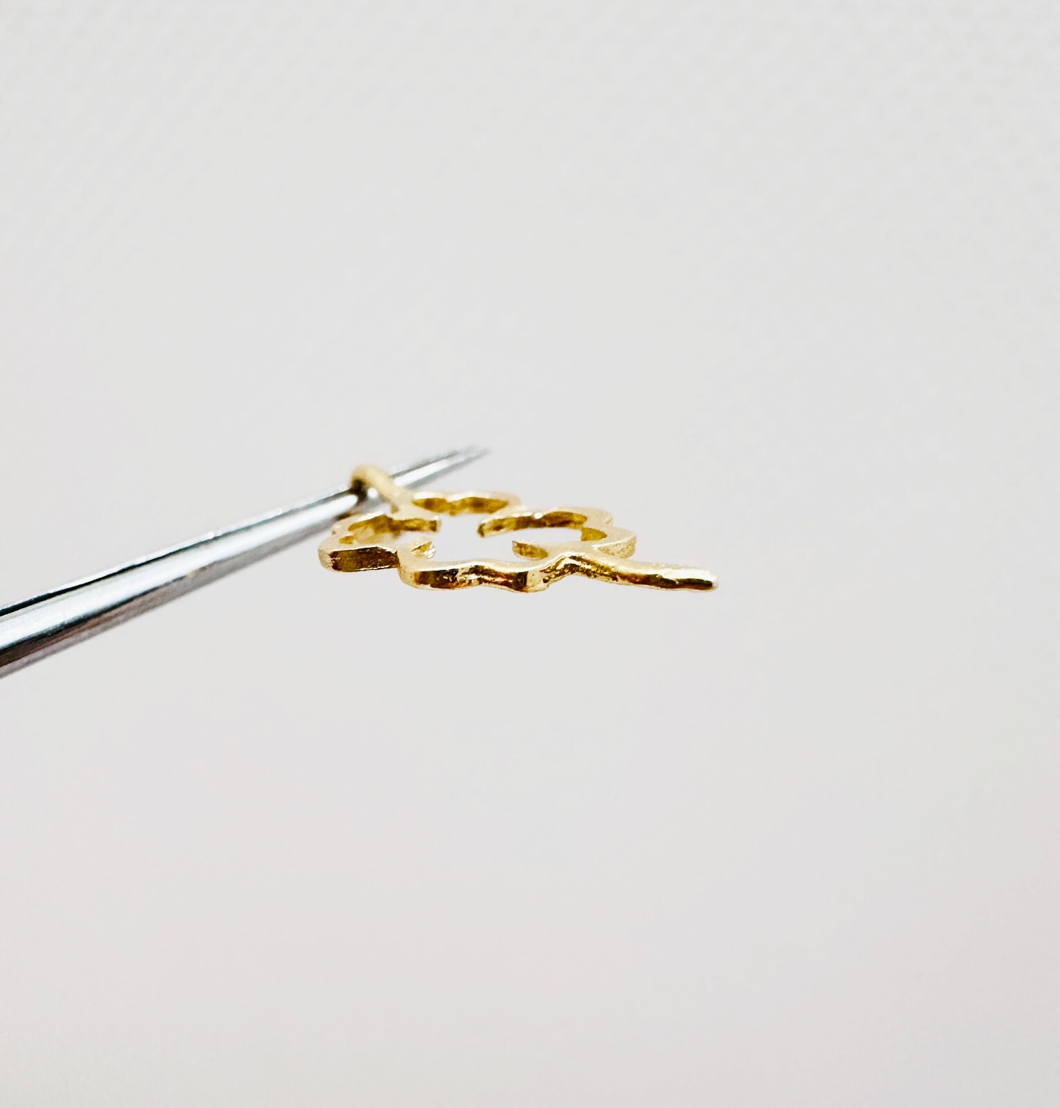 Estate Solid 14K Yellow Gold Thin Mini Open 4-Lea… - image 5