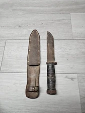 Vintage Cattaraugus 2250 Fighting Hunting Fixed Blade Knife W/ Sheath A5