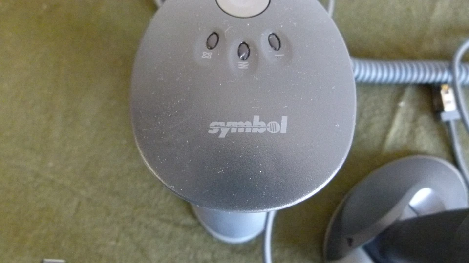 Lote de 2 - Escáner ciclónico de código de barras Symbol Technologies M2007-I500R Foto 4 de 4