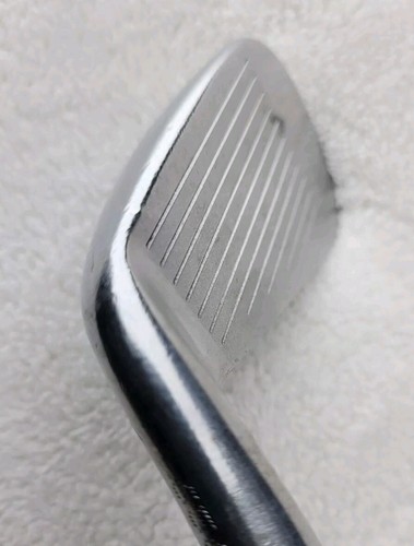 Titleist DCI 990 Black RH 39" 3-Eisen R-Flex Graphitschaft guter Karma Grip - Bild 3 von 9