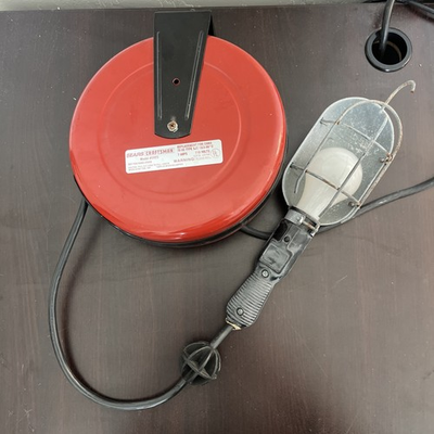 #ad Vintage Sears CRAFTSMAN #5923 Retractable Cord Shop Work Drop Light 30ft $46.69