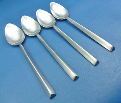 4 Hampton Silversmiths PYRAMID Satin Soup Spoons 7-5/8'' Stainless - China
