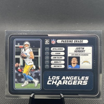 Justin Herbert 2025 Donruss Optic Passing Grade #10