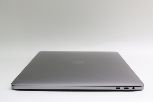 15" 2018, MacBook Pro, BTO, i9-8950HK, 32GB, 1TB SSD, Radeon Pro Vega 20 - Bild 9 von 12