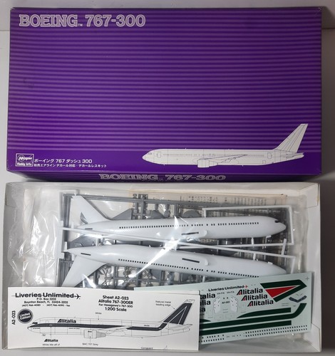 1:200 Hasegawa B767-300 Alitalia - Afbeelding 1 van 2