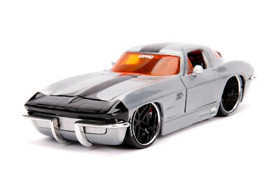 ミニカー 1983 CHEVY CORVETTE STING RAY 1/24 ミニカー 1983 CHEVY CORVETTE STING RAY 1/24 おすすめ人気