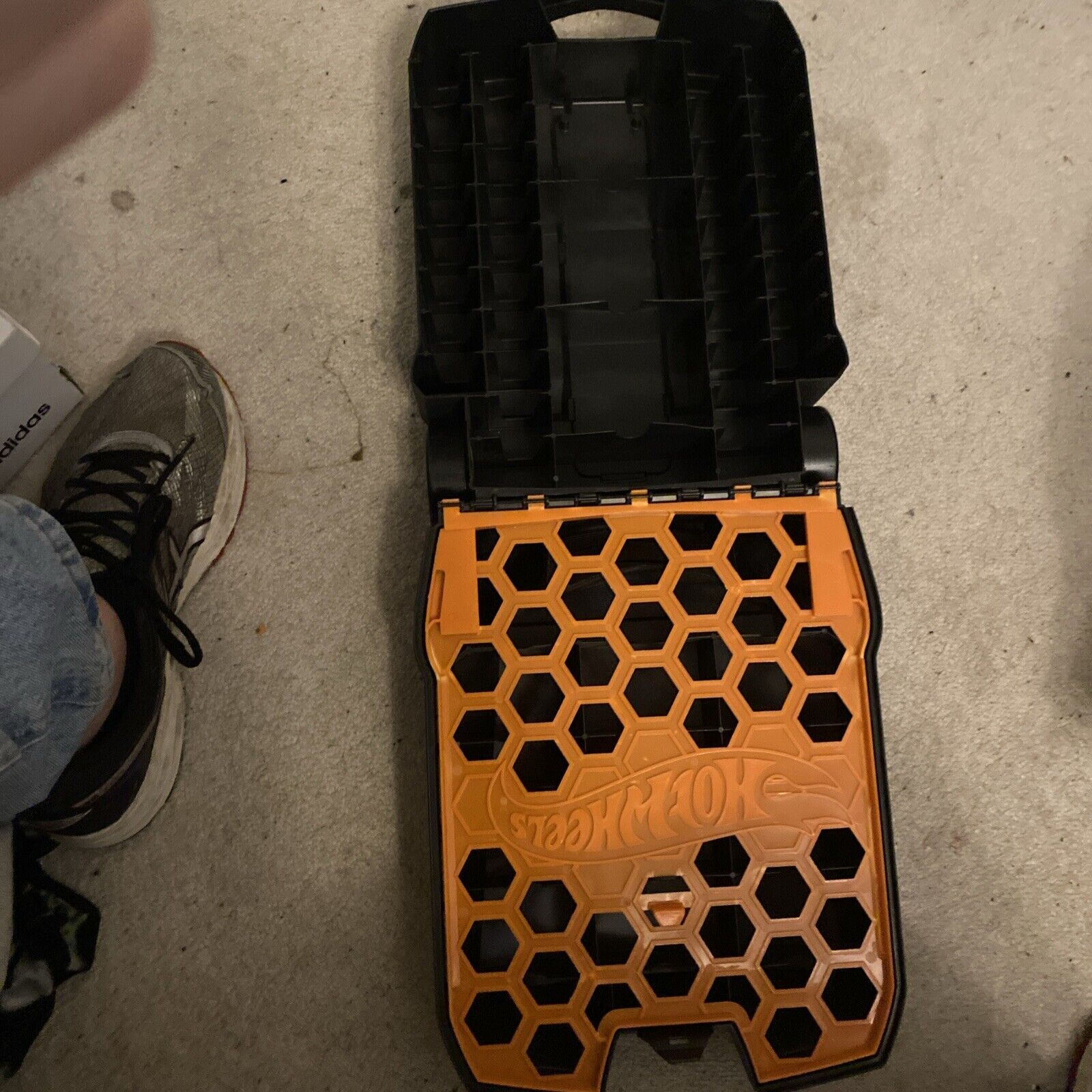 Picture 4 of 4