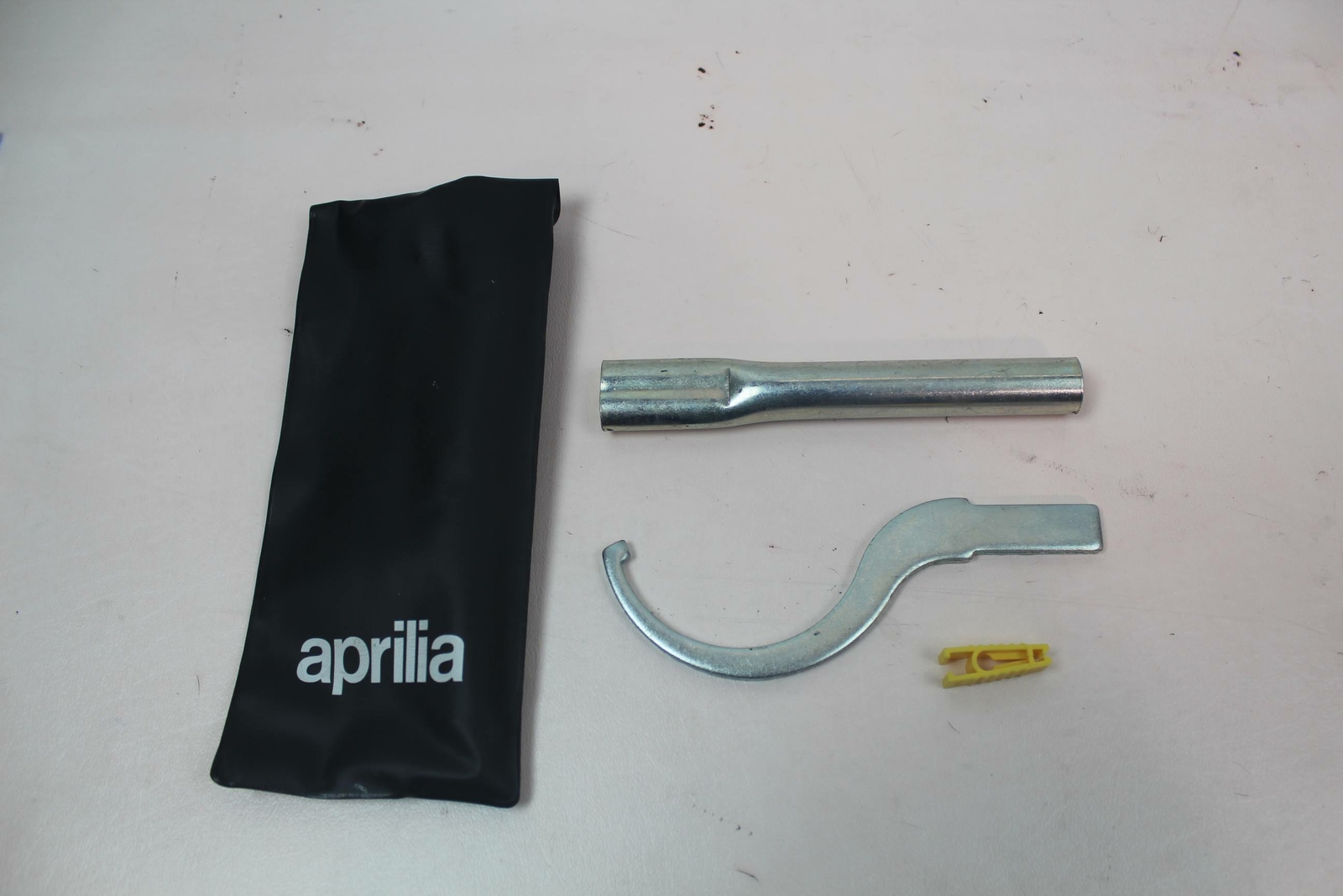  Aprilia RSV4 Tuono 1100 1000 OEM Stock Tool Kit Bag Tools