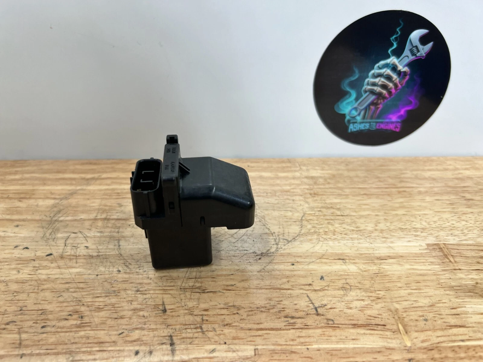 2013 - 2015 Kawasaki Ninja ZX6R 636 OEM Positive Starter Relay Switch