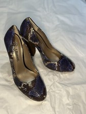 J. Renee Rattle High Heel multicolor snake print 6.5