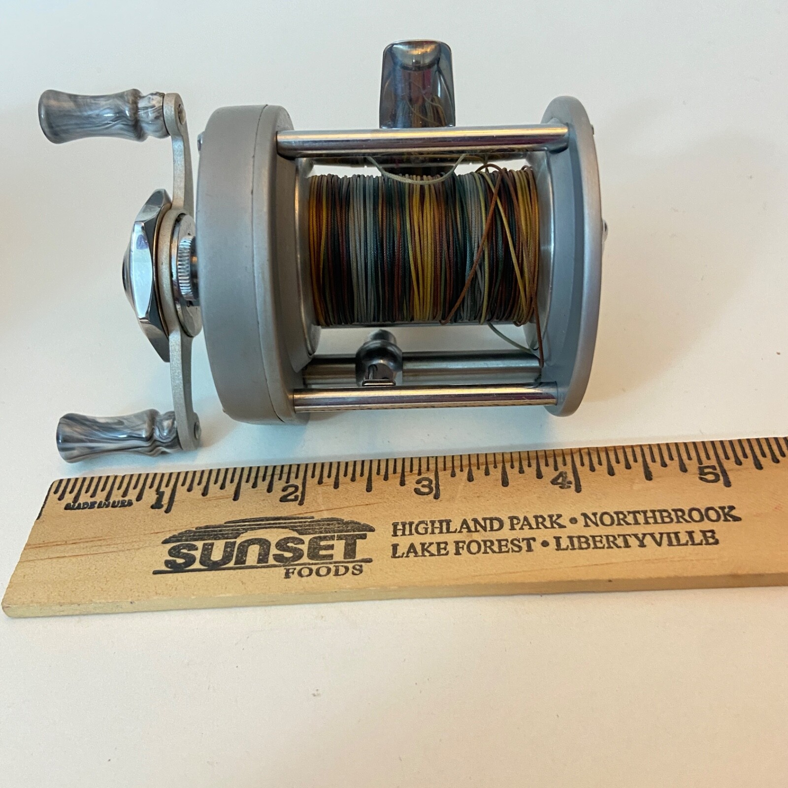 Vintage Unused PFLUEGER Supreme #1575 Bait Casting Reel 1960s w/ Bag Case