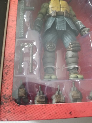 NECA TEENAGE MUTANT NINJA TURTLES THE LAST RONIN UNARMORED ACTION FIGURE BN - Picture 11 of 12