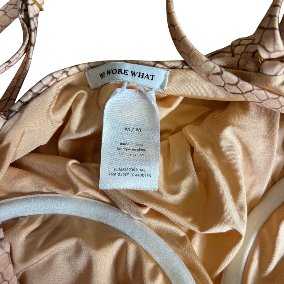 Traje de baño de una pieza WeWoreWhat Danielle piel de serpiente con cinturón para mujer talla mediana Foto 4 de 4