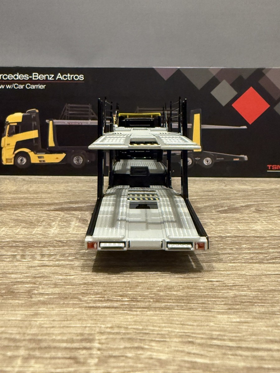 Mini GT 137 Mercedes-Benz Actors With Car Carrier Trailer 1/64