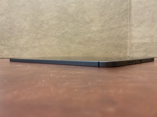 Apple iPad Pro 11-inch A2301 1 TB, Wi-Fi, 11 in - Space Gray ~24653-1 - Afbeelding 13 van 16