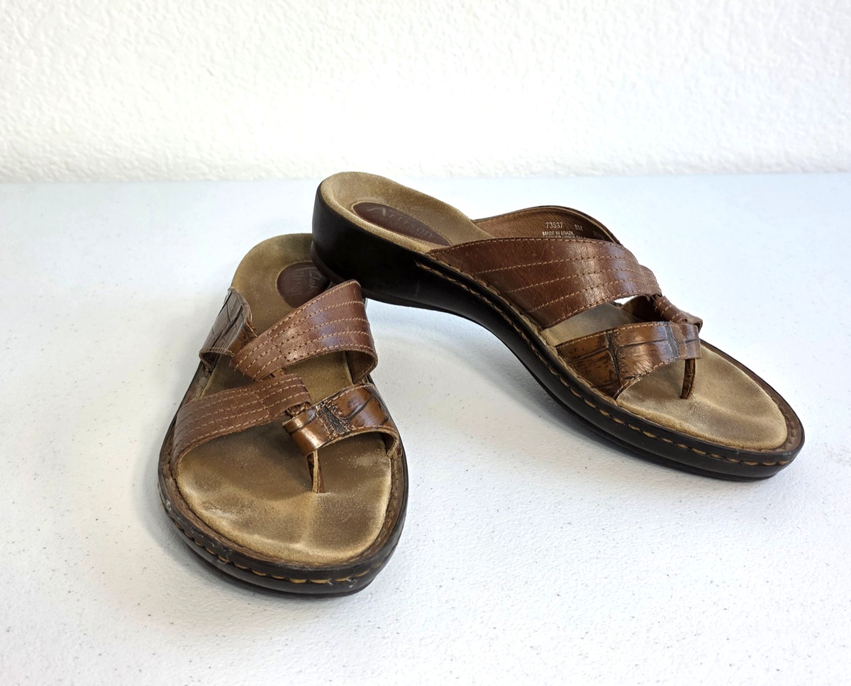 Clarks Artisan Collection Brown Leather Slides Size 8M Sandal